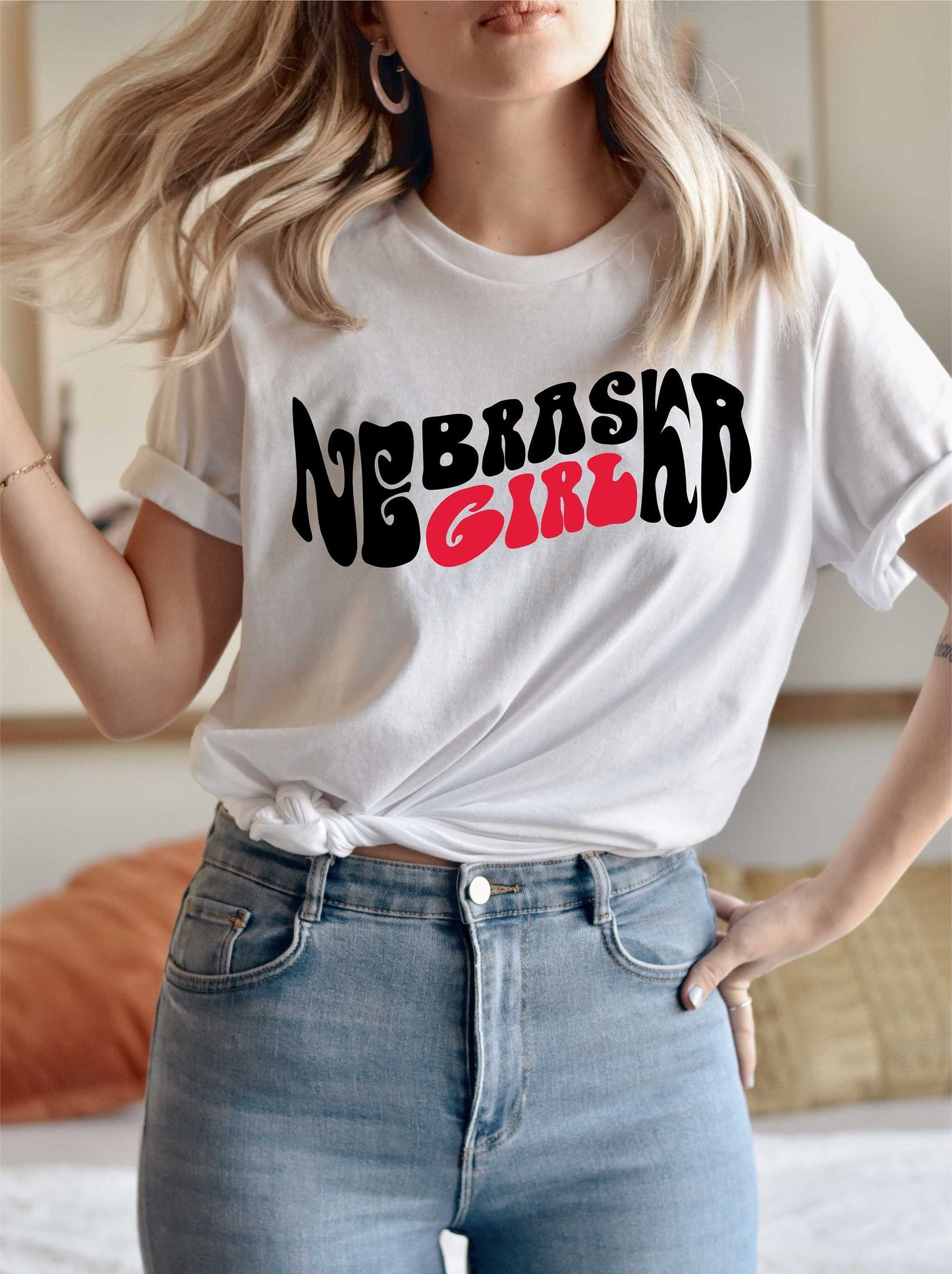 Nebraska Girl vg, Nebraska svg, Nebraska Girl png, Nebraska Retro Wavy Letters svg, Digital Design